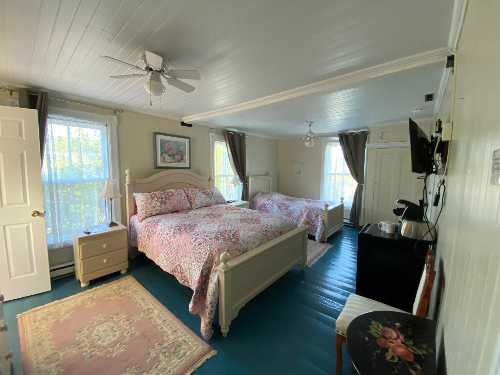 Maison Gauthier Tadoussac Extérieur photo